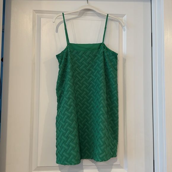 HOST PICK! Green Woven Boutique Dress Spaghetti Strap Small - Picture 6 of 10